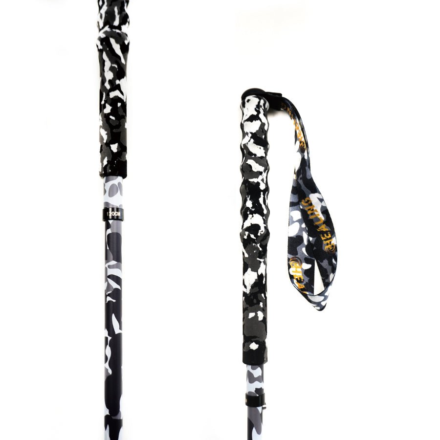 Ultralight Foldable Carbon Trekking Poles – Black Camouflage - okhealingwild
